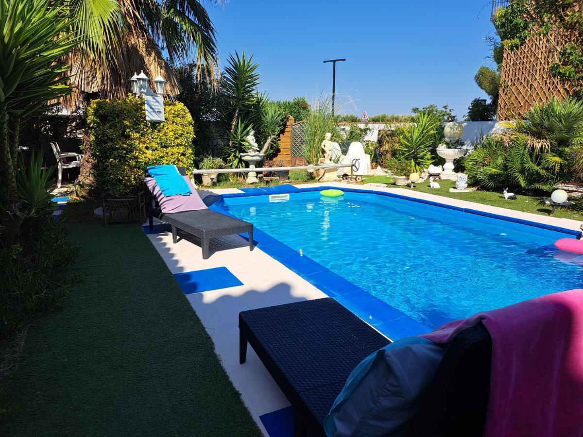 VILLA HÉLÈNE-SUITE Junior MONTPELLIER SUD-PISCINE PRIVÉ-À 2MIN DES PLAGES Pérols Exterior foto